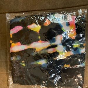 New in package Lularoe Rise Fearless size small.